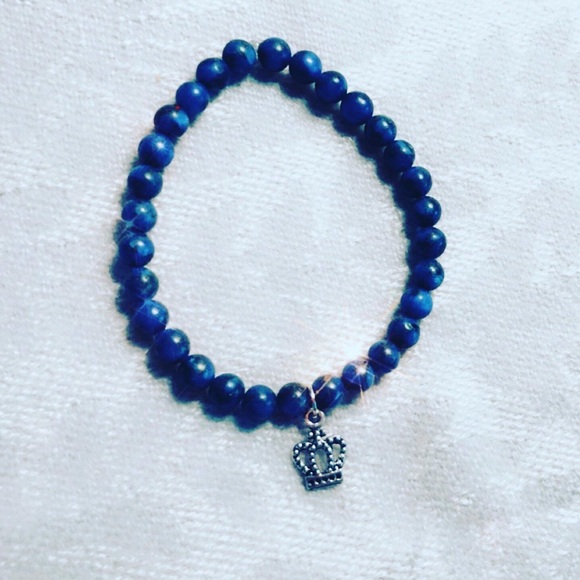 Royal Blue Lapis Lazuli Stretchy Healing Bracelet - Picture 4 of 4
